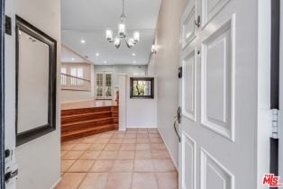 Single Family Residence, 20950 Oxnard st, Woodland Hills, CA 91367 - 21