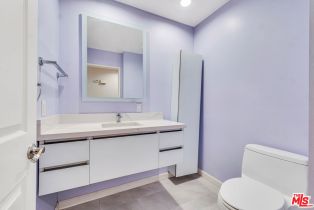 Single Family Residence, 20950 Oxnard st, Woodland Hills, CA 91367 - 27