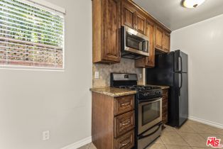 Apartment, 1015 Ashland ave, Santa Monica, CA 90405 - 10