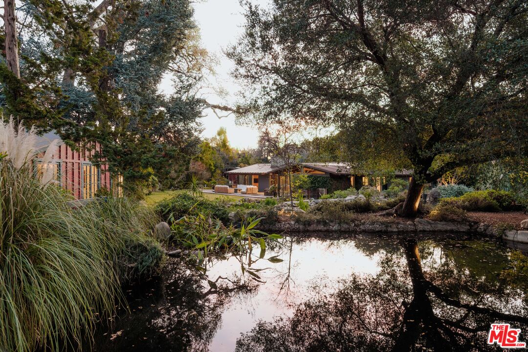 Single Family Residence, 4750 Encino ave, Encino, CA 91316 - 1