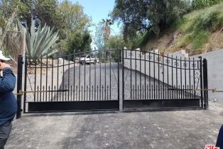 Single Family Residence, 5900 Winnetka ave, Woodland Hills, CA 91367 - 14