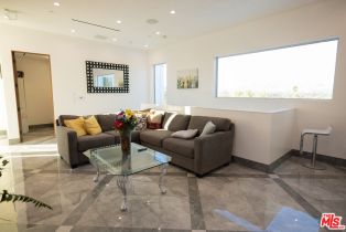 Single Family Residence, 5900 Winnetka ave, Woodland Hills, CA 91367 - 25