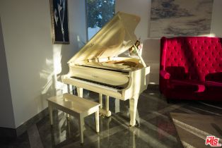 Single Family Residence, 5900 Winnetka ave, Woodland Hills, CA 91367 - 63