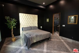 Single Family Residence, 5900 Winnetka ave, Woodland Hills, CA 91367 - 58