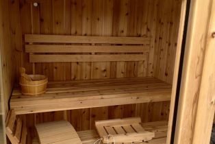 Single Family Residence, 5900 Winnetka ave, Woodland Hills, CA 91367 - 4