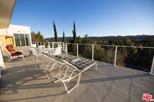 Single Family Residence, 5900 Winnetka ave, Woodland Hills, CA 91367 - 35