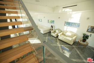 Single Family Residence, 5900 Winnetka ave, Woodland Hills, CA 91367 - 23