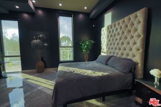 Single Family Residence, 5900 Winnetka ave, Woodland Hills, CA 91367 - 62