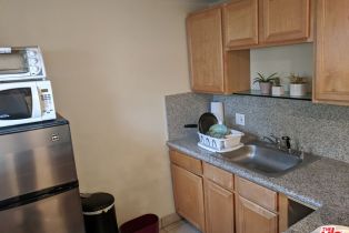 , 226 Wetherly dr, Beverly Hills, CA 90211 - 4