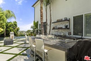 Single Family Residence, 21615 Medina Estates dr, Woodland Hills, CA 91364 - 19