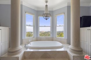 Single Family Residence, 21615 Medina Estates dr, Woodland Hills, CA 91364 - 26