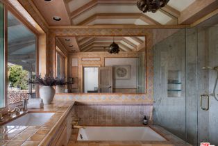 Single Family Residence, 1707 San Vicente blvd, Santa Monica, CA 90402 - 15