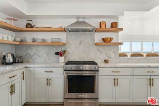 Single Family Residence, 1101 Capri way, Oxnard, CA 93035 - 11