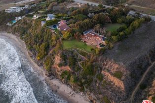 Single Family Residence, 32752   Pacific Coast Hwy, Malibu, CA  Malibu, CA 90265
