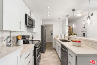 Condominium, 125 Montana ave, Santa Monica, CA 90403 - 13