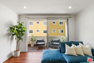 Condominium, 125 Montana ave, Santa Monica, CA 90403 - 4