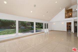 , 10926 ALTA VIEW dr, Studio City, CA 91604 - 7