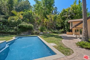 , 10926 ALTA VIEW dr, Studio City, CA 91604 - 3