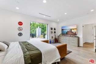 , 3964 Beverly Glen blvd, Sherman Oaks, CA 91423 - 23