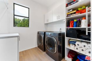 , 3964 Beverly Glen blvd, Sherman Oaks, CA 91423 - 29