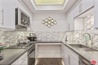 Condominium, 2175 Beverly Glen blvd, Westwood, CA 90025 - 11