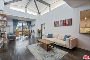 Condominium, 2175 Beverly Glen blvd, Westwood, CA 90025 - 8