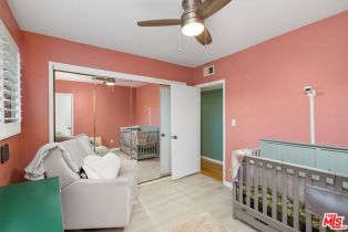 Single Family Residence, 21881 Ybarra rd, Woodland Hills, CA 91364 - 15