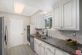 Single Family Residence, 21881 Ybarra rd, Woodland Hills, CA 91364 - 8