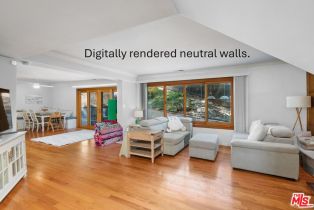 Single Family Residence, 21881 Ybarra rd, Woodland Hills, CA 91364 - 5