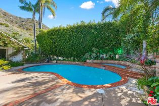 Single Family Residence, 30602 Vista Sierra dr, Malibu, CA 90265 - 32