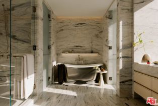 Condominium, 9900 Santa Monica blvd, Beverly Hills, CA 90212 - 2