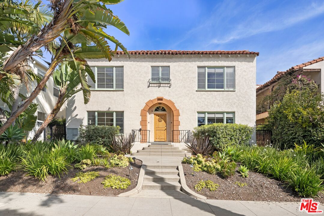 Residential Income, 827 12th st, Santa Monica, CA 90403 - 1