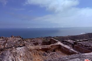 , 2401 Rambla Pacifico st, Malibu, CA 90265 - 2