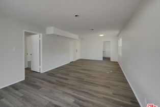 Single Family Residence, 15931 Harvest st, Granada Hills, CA 91344 - 11