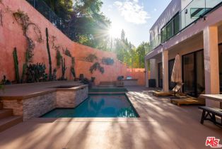 Single Family Residence, 3553 Alana dr, Sherman Oaks, CA 91403 - 31