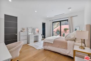 Single Family Residence, 3553 Alana dr, Sherman Oaks, CA 91403 - 16