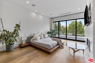 Single Family Residence, 3553 Alana dr, Sherman Oaks, CA 91403 - 22