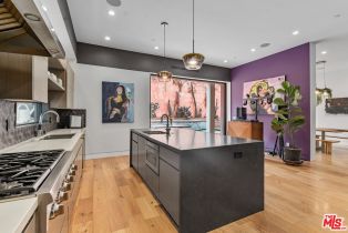 Single Family Residence, 3553 Alana dr, Sherman Oaks, CA 91403 - 14