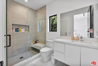 Single Family Residence, 3553 Alana dr, Sherman Oaks, CA 91403 - 17