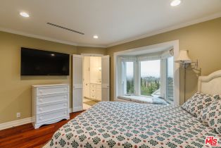 Single Family Residence, 3819 Vista Linda dr, Encino, CA 91316 - 18