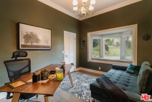 Single Family Residence, 3819 Vista Linda dr, Encino, CA 91316 - 10