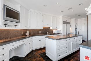 Condominium, 10560 Wilshire blvd, Westwood, CA 90024 - 11