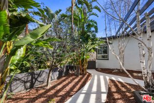 Single Family Residence, 14892 Jadestone dr, Sherman Oaks, CA 91403 - 57