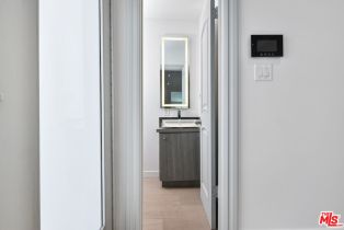 Single Family Residence, 14892 Jadestone dr, Sherman Oaks, CA 91403 - 26