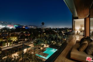 Condominium, 8899 Beverly, West Hollywood , CA 90048 - 2