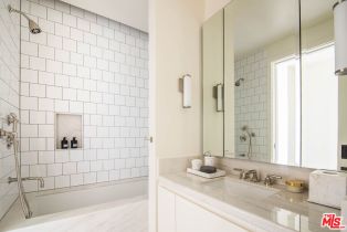 Condominium, 8420 Sunset blvd, West Hollywood , CA 90069 - 11