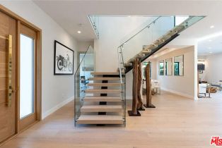 Single Family Residence, 13812 Cumpston st, Sherman Oaks, CA 91401 - 8