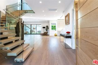 Single Family Residence, 13812 Cumpston st, Sherman Oaks, CA 91401 - 9