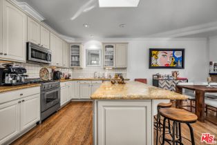 Townhouse, 934 Hilldale ave, West Hollywood , CA 90069 - 10