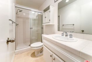 Condominium, 222 7th st, Santa Monica, CA 90402 - 14